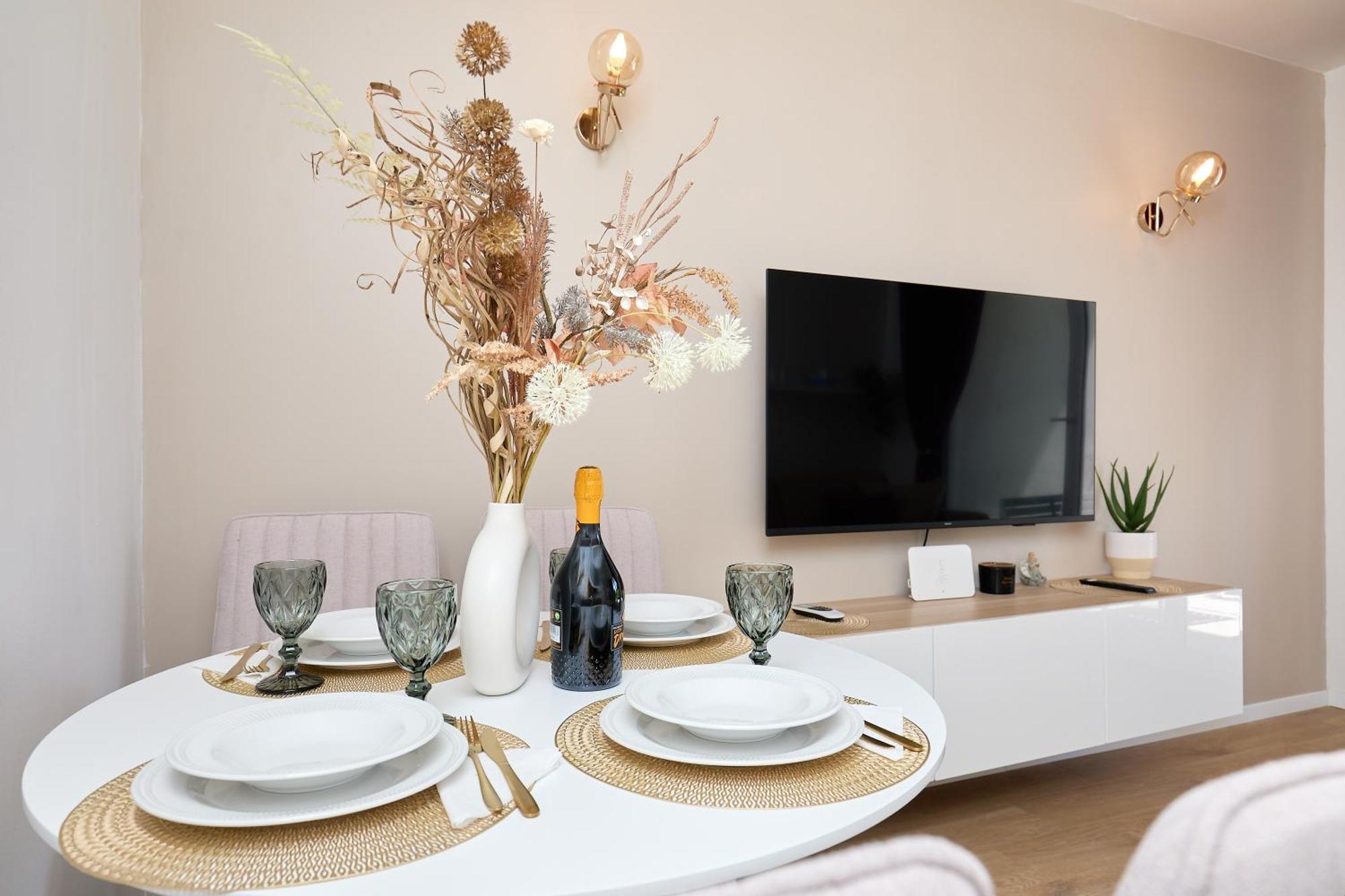 Golden Rose - Walking Distance 1 Km From Old Town Appartement Dubrovnik Buitenkant foto