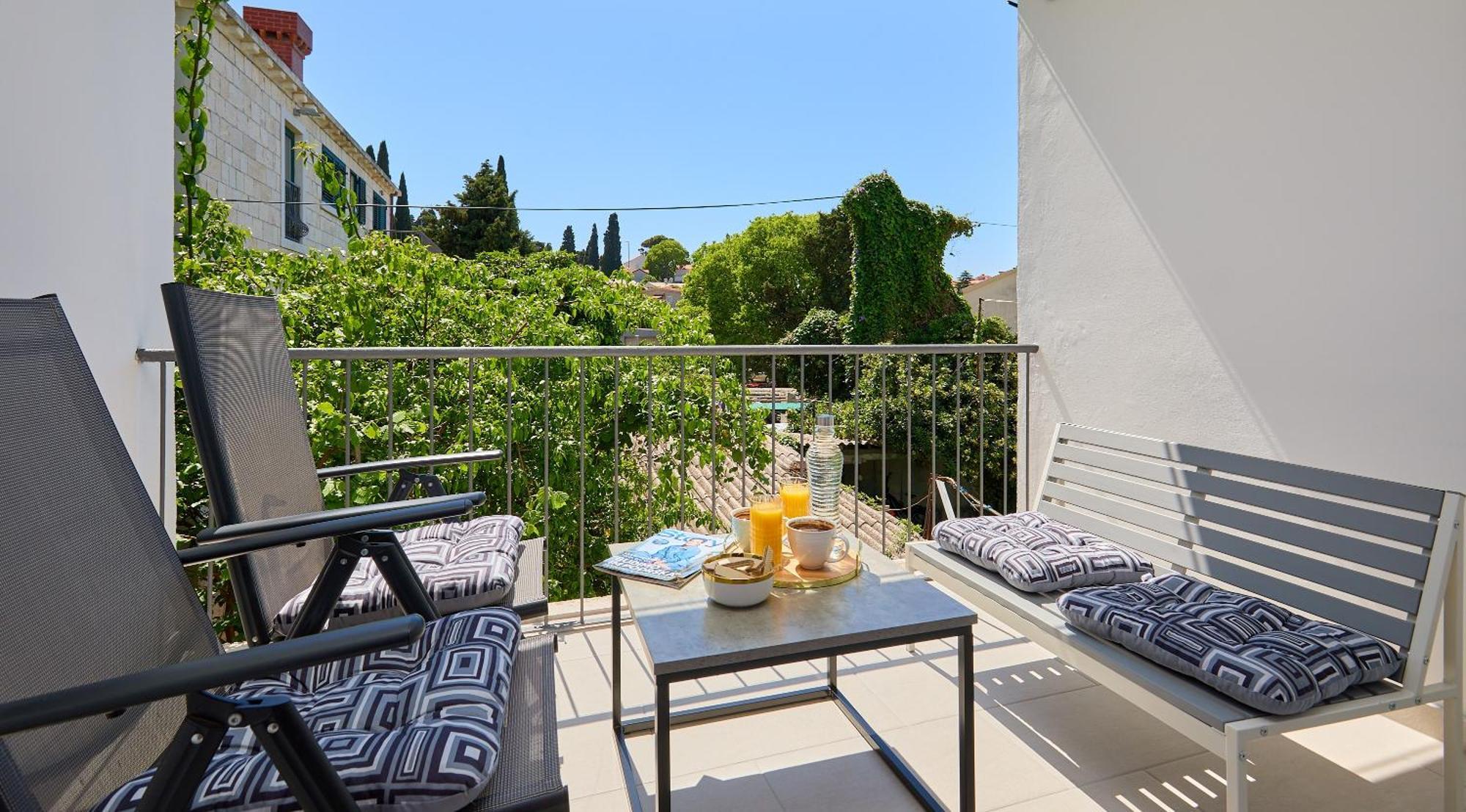 Golden Rose - Walking Distance 1 Km From Old Town Appartement Dubrovnik Buitenkant foto