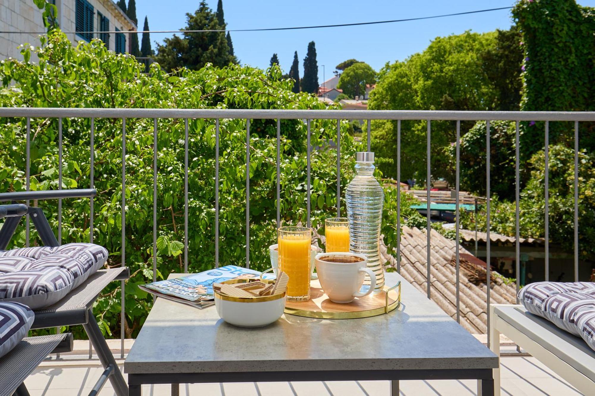 Golden Rose - Walking Distance 1 Km From Old Town Appartement Dubrovnik Buitenkant foto